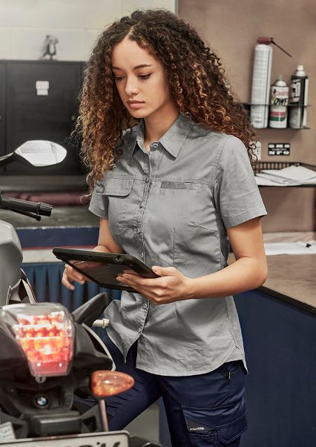 Women Lightweight Tradie Short Sleeve Shirt
